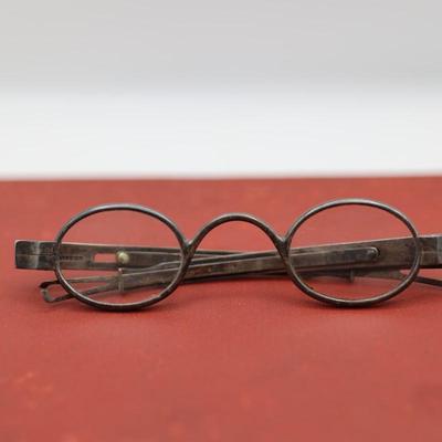 Antique Pair of Early Eye Glasses w/ Adjustable Side