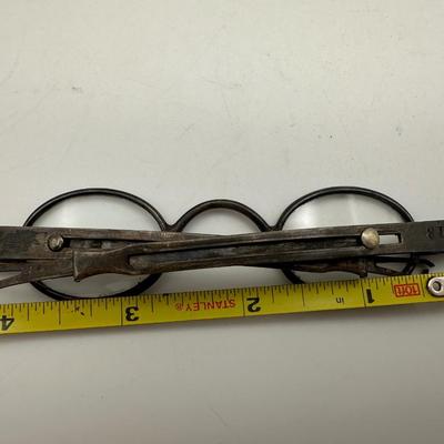 Antique Pair of Early Eye Glasses w/ Adjustable Side