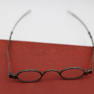 Antique Pair of Early Eye Glasses w/ Adjustable Side