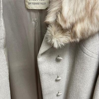 Vintage Bullocks Wool Women's Coat with Faux Fur