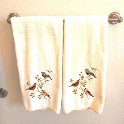 BATHROOM ACCESSORIES-BATHMAT-DECORATIVE BATHTOWELS