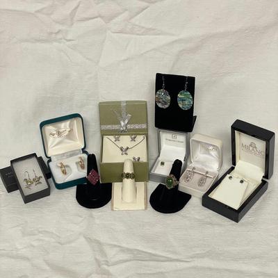 10K, 14K Jewelry w/ Vintage & Modern Fashions (BBC-SS)