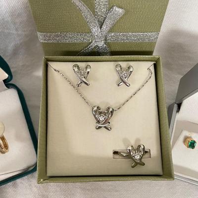 10K, 14K Jewelry w/ Vintage & Modern Fashions (BBC-SS)