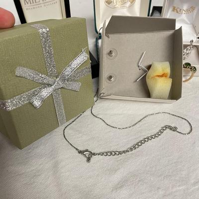 10K, 14K Jewelry w/ Vintage & Modern Fashions (BBC-SS)