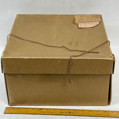 Vintage Hat Box from The Broadway Store - empty