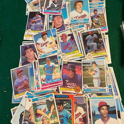Vintage Twins Cards
