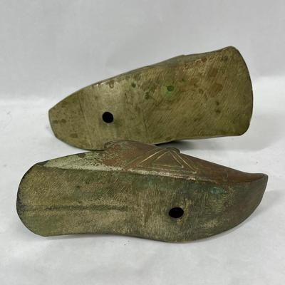 2 Brass Conquistador Stirrup Shoes