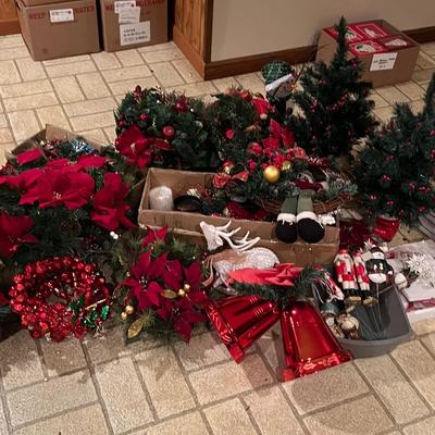 Christmas Decor & More ( BDF-MK)