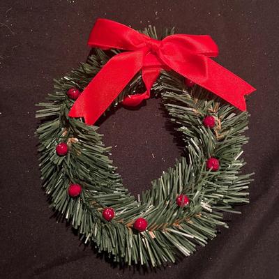 Christmas Decor & More ( BDF-MK)