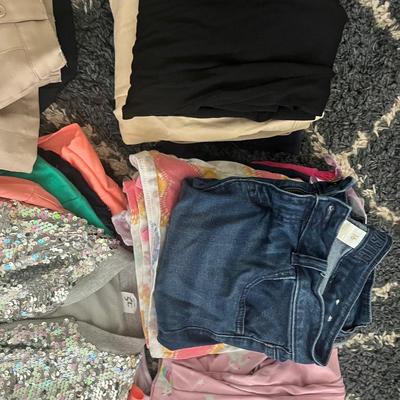 Youth Girls Teen / Preteen Sized Clothing