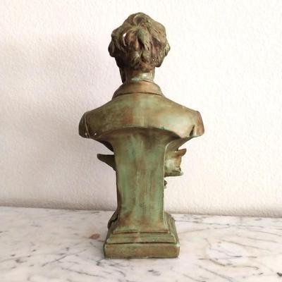 LINCOLN STATUE FIGURINE