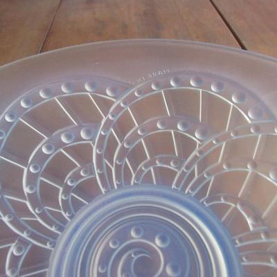 Beautiful French Art Glass Bowl, Frosted Opalescent Glass