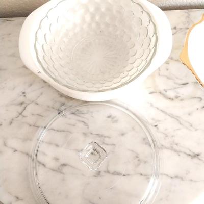 PYREX BAKING DISH WITH LID AND MILKGLASS GOLD TRIMMED DISH