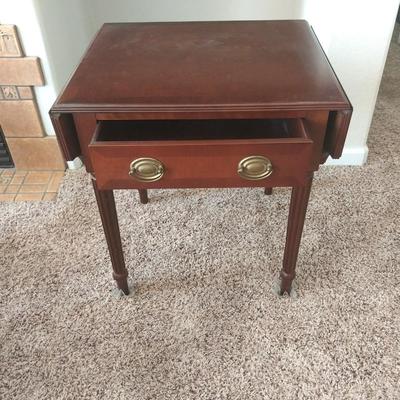 WOODEN DROPLEAF SIDE TABLE WITH DRAWER