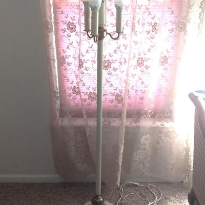ANTIQUE FLOOR LAMP WITH SHADE
