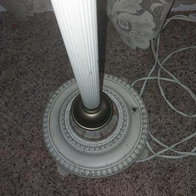 ANTIQUE FLOOR LAMP WITH SHADE