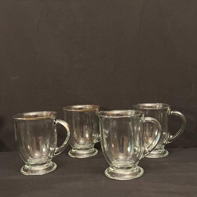 Collection of Anchor Hocking Baking Dishes & Glassware (L-DZ)