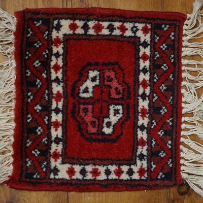 GROUPING OF FIVE SMALL ORIENTAL RUGS MEASURING 12" BY 13" AND VARIOUS SIZE