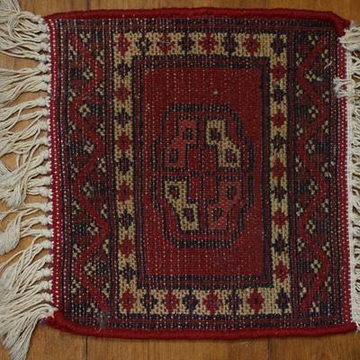 GROUPING OF FIVE SMALL ORIENTAL RUGS MEASURING 12" BY 13" AND VARIOUS SIZE