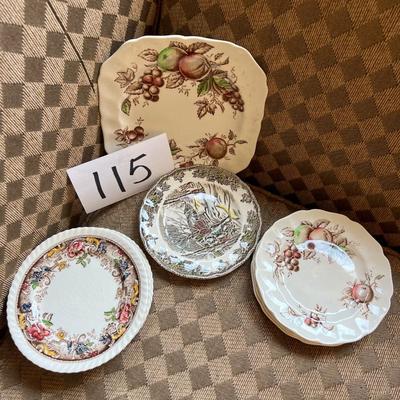 4 brands dinner ware all beutiful