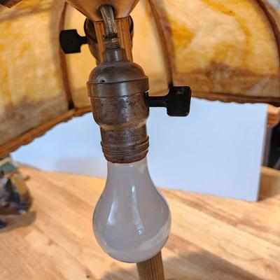 Antique Octagonal Ornate Slag Glass Table Lamp Curved Shade