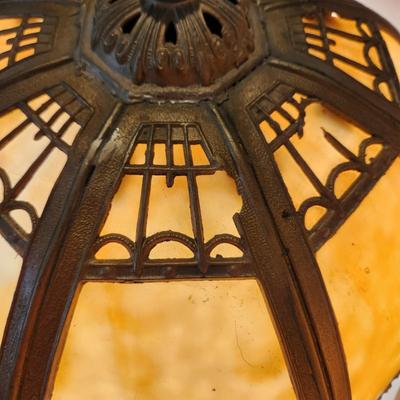 Antique Octagonal Ornate Slag Glass Table Lamp Curved Shade