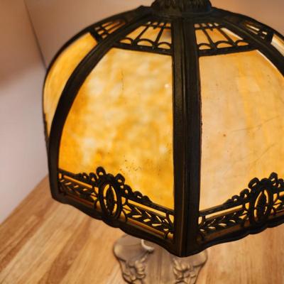 Antique Octagonal Ornate Slag Glass Table Lamp Curved Shade