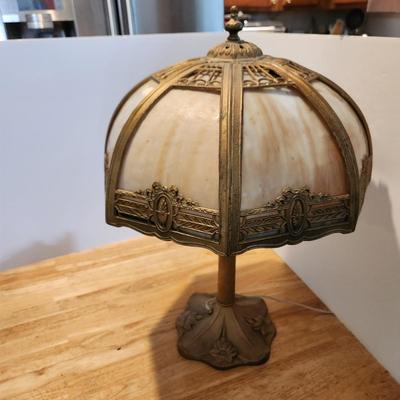 Antique Octagonal Ornate Slag Glass Table Lamp Curved Shade