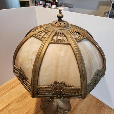 Antique Octagonal Ornate Slag Glass Table Lamp Curved Shade