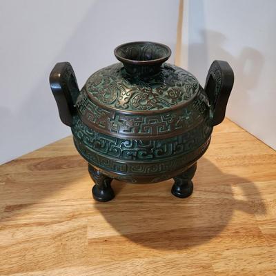 Vintage Mid Century Asian Ice Bucket Barware