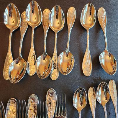 40 pieces Ricci Argentieri Stainless Steel 18/10 Flatware