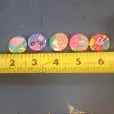 LOT 121 FIVE PETER MAX PINS