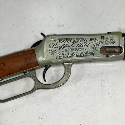 Daisy 1894 Spittin’ Image Buffalo Bill BB Gun With Box