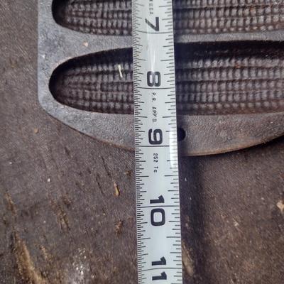 Lodge Cast Iron Corn Stick Mold