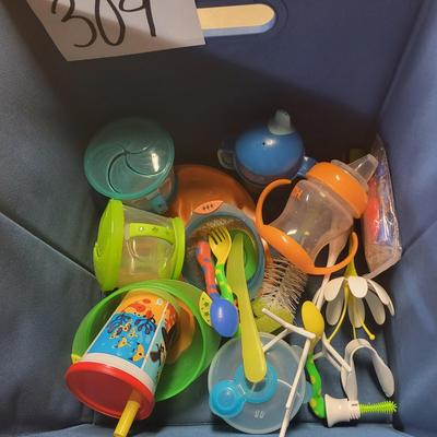 SIPPY CUPS, NO SPILL SNACK CONTAINERS AND MORE