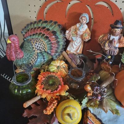 AUTUMN DECORATIONS
