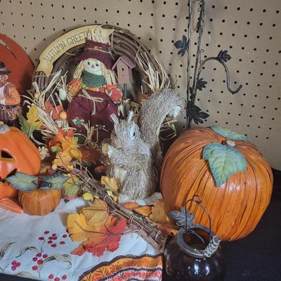 AUTUMN DECORATIONS