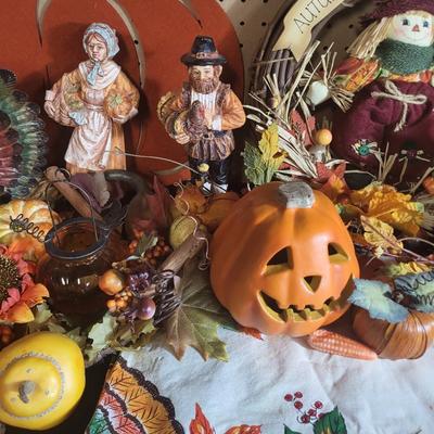 AUTUMN DECORATIONS