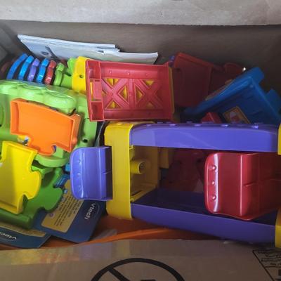 TODDLERS STOOL AND TOYS