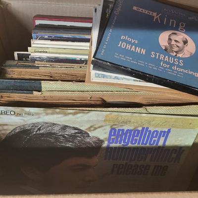 VINTAGE VINYL RECORDS