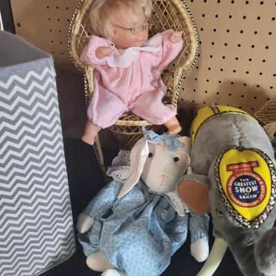 DOLLS, WICKER DOLL CHAIRS, PLUSH ANIMALS