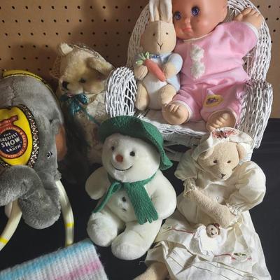DOLLS, WICKER DOLL CHAIRS, PLUSH ANIMALS
