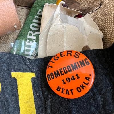 1940s case and pennants