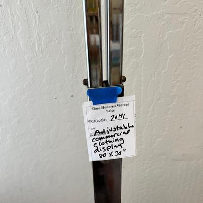 Commercial adjustable clothing rack