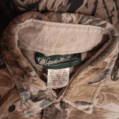 GANDER MOUNTAIN FLEECE SHIRT AND COLUMBIA LINED JACKET (L)