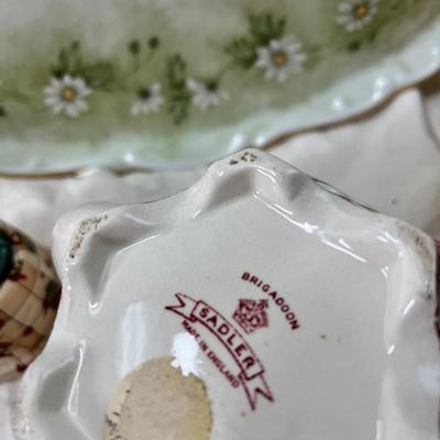 Hand Painted China, MCM racks and collectibles