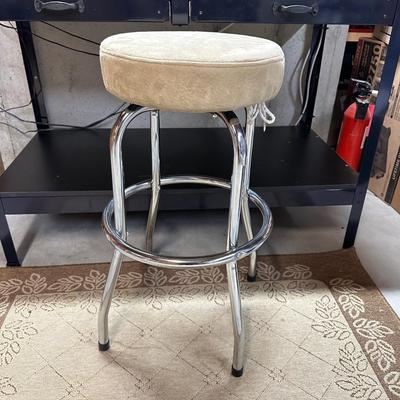 WORKBENCH WITH PEGBOARD BACK AND STOOL TOO