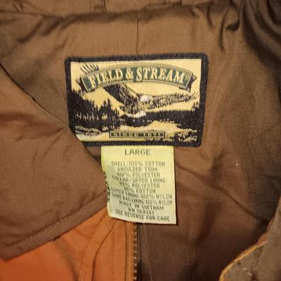 FIELD & STREAM HUNTING COAT (LARGE)