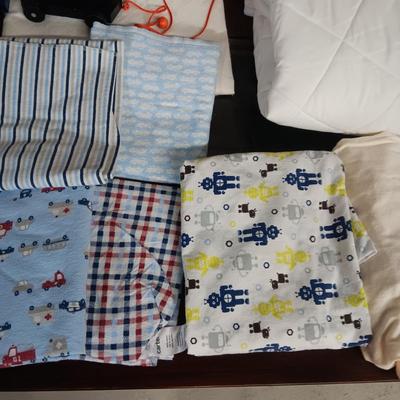 WOODEN PULL TRAIN, CRIB SHEETS & MATTRESS COVER PLUS BABY BLANKETS