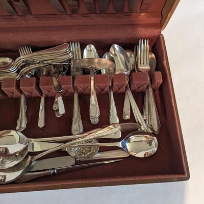 50+ Pieces Assortment Of Silverware Argyle & Rogers & Hamilton